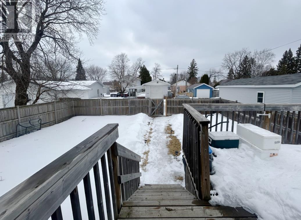 909 Christie Avenue North, Fort Frances, Ontario  P9A 2G4 - Photo 23 - TB2600433