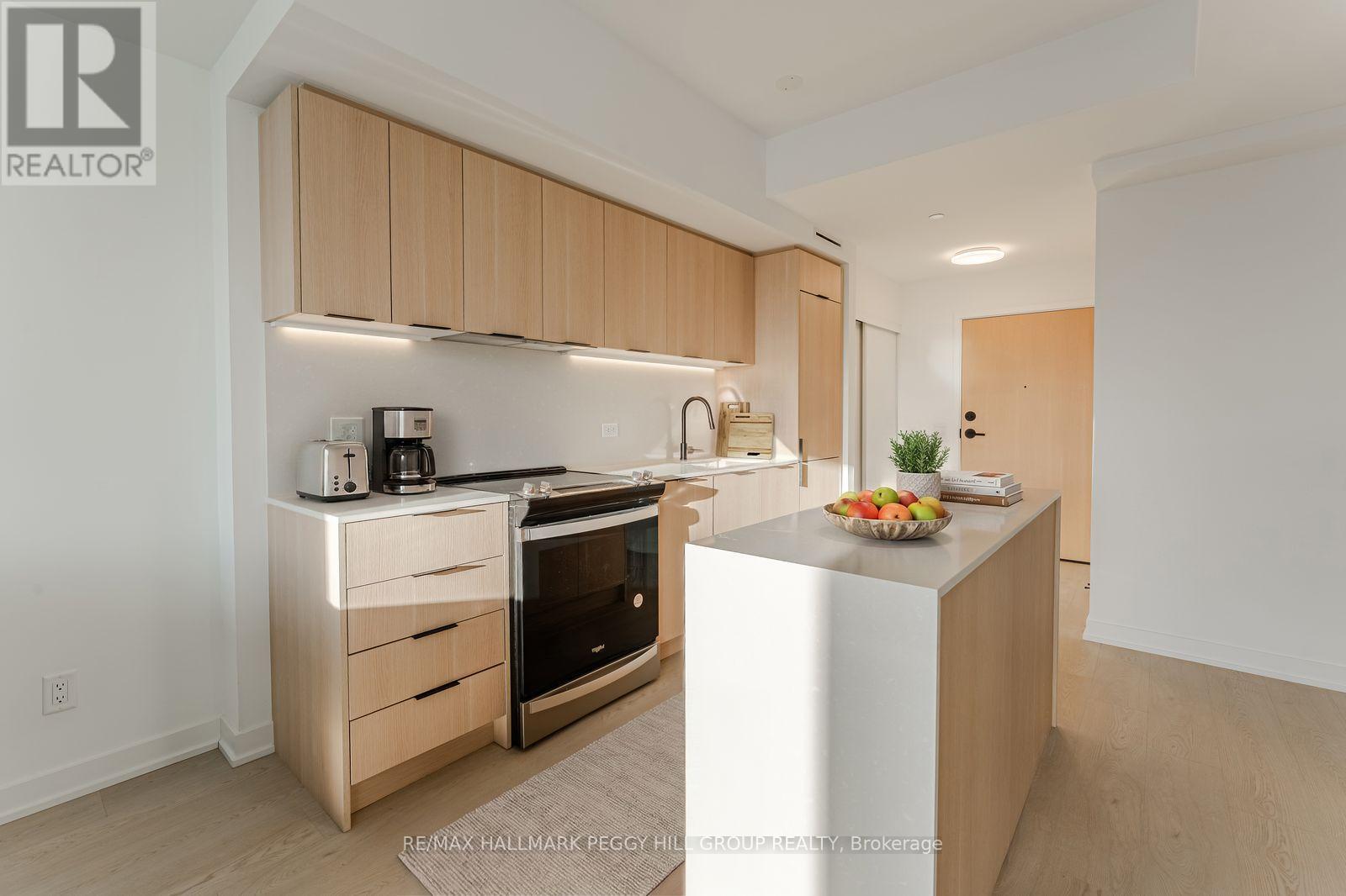 421 - 31 Huron Street, Collingwood, Ontario  L9Y 5T7 - Photo 2 - S12724096