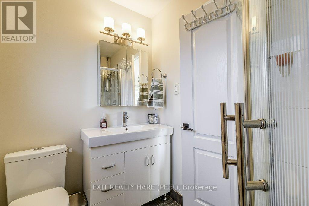 2516 Woburn Crescent, Oakville, Ontario  L6L 5E9 - Photo 39 - W12880096