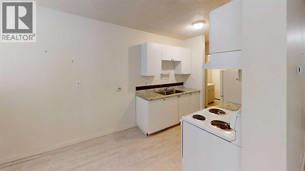 303, 9515 100 Avenue, Grande Prairie, Alberta  T8V 0S8 - Photo 5 - A2287309