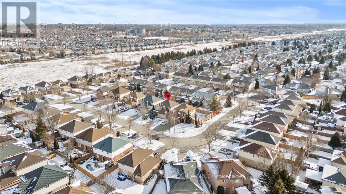 42 Archer Way, Hamilton, Ontario  L0R 1W0 - Photo 23 - X12879710