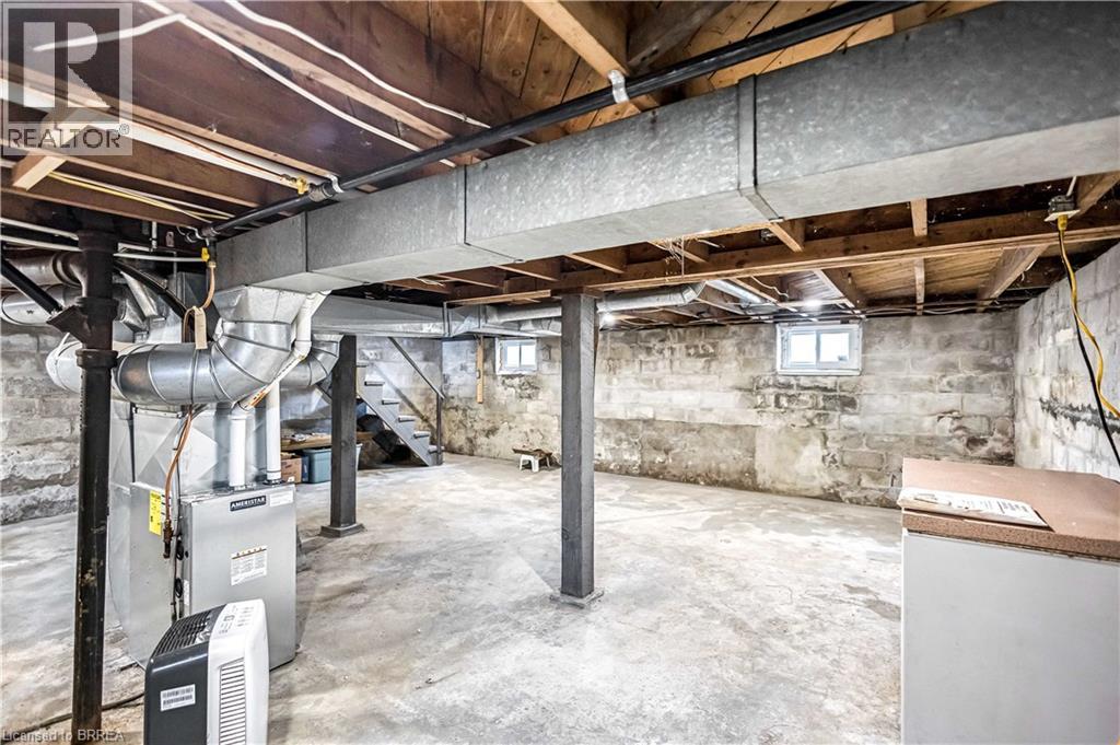 35 Eighth Avenue, Brantford, Ontario  N3S 1C1 - Photo 23 - 40810204