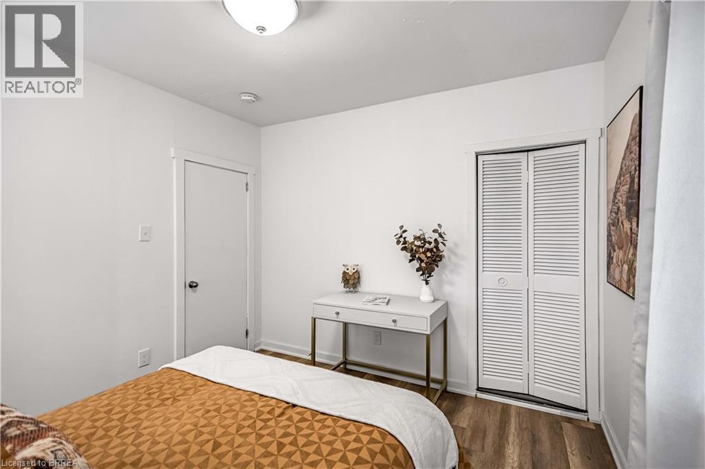 35 Eighth Avenue, Brantford, Ontario  N3S 1C1 - Photo 17 - 40810204