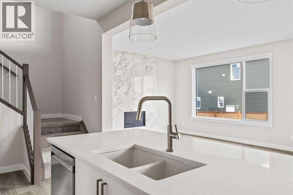 1241 Chinook Winds Circle Sw, Airdrie, Alberta  T4B 5X6 - Photo 5 - A2286907