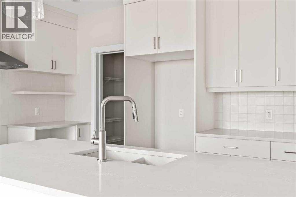 1241 Chinook Winds Circle Sw, Airdrie, Alberta  T4B 5X6 - Photo 8 - A2286907