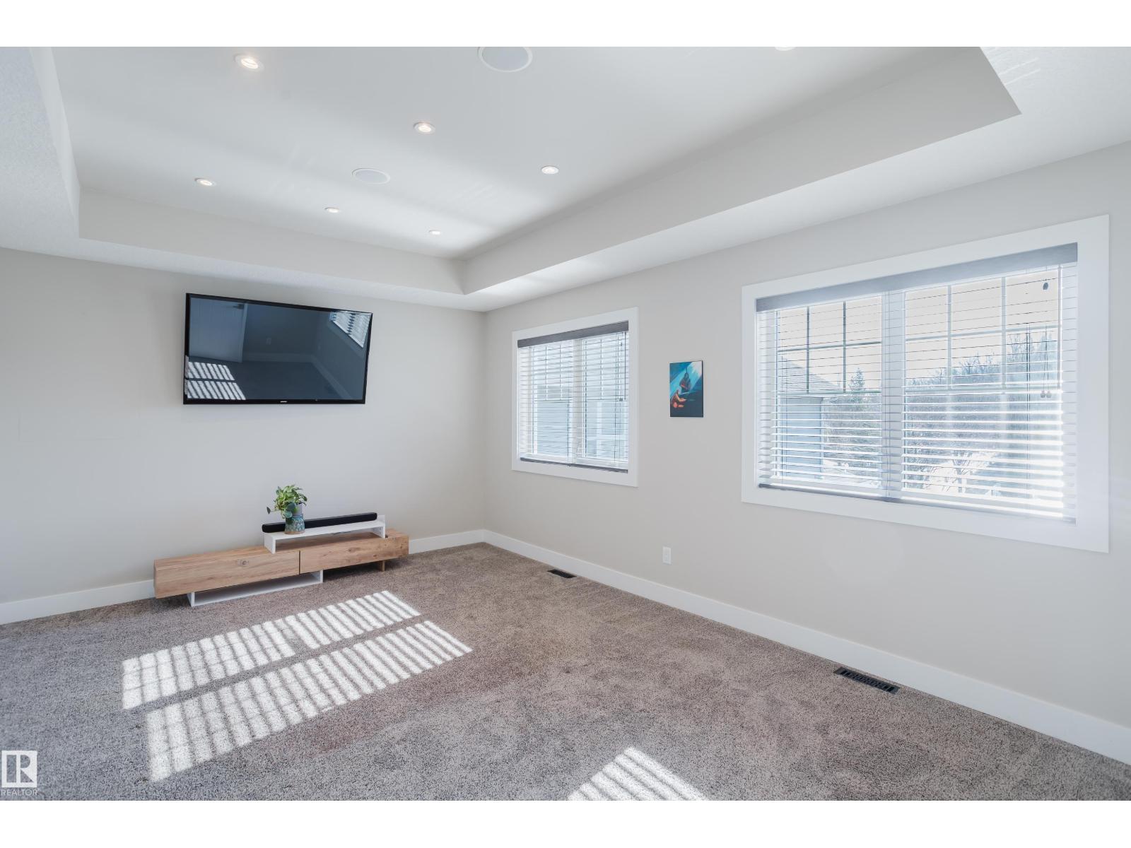 1088 Hope Rd Nw, Edmonton, Alberta  T6M 0G6 - Photo 33 - E4477045