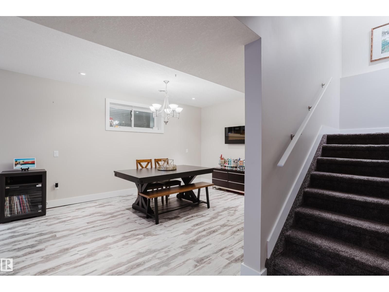 1088 Hope Rd Nw, Edmonton, Alberta  T6M 0G6 - Photo 44 - E4477045