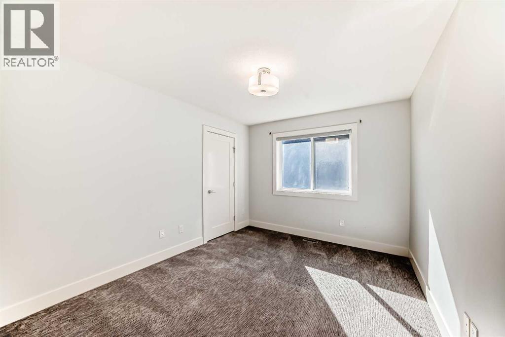 108 Kinniburgh Circle, Chestermere, Alberta  T1X 0P8 - Photo 33 - A2292849