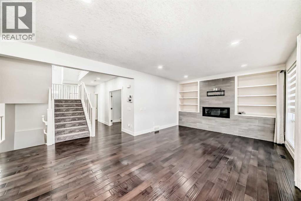 108 Kinniburgh Circle, Chestermere, Alberta  T1X 0P8 - Photo 11 - A2292849