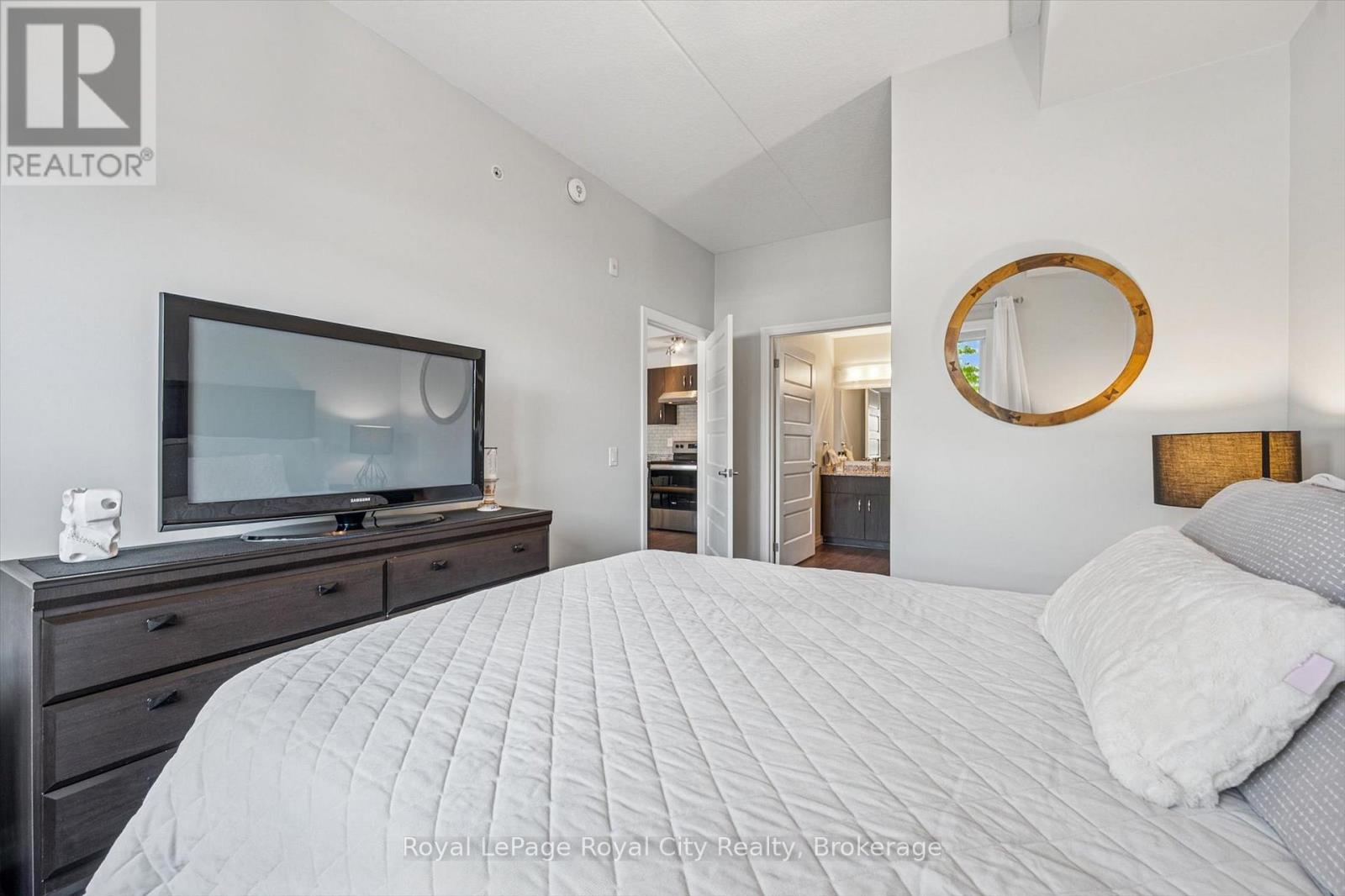 121 - 35 Kingsbury Square, Guelph, Ontario  N1L 0J4 - Photo 22 - X12880750