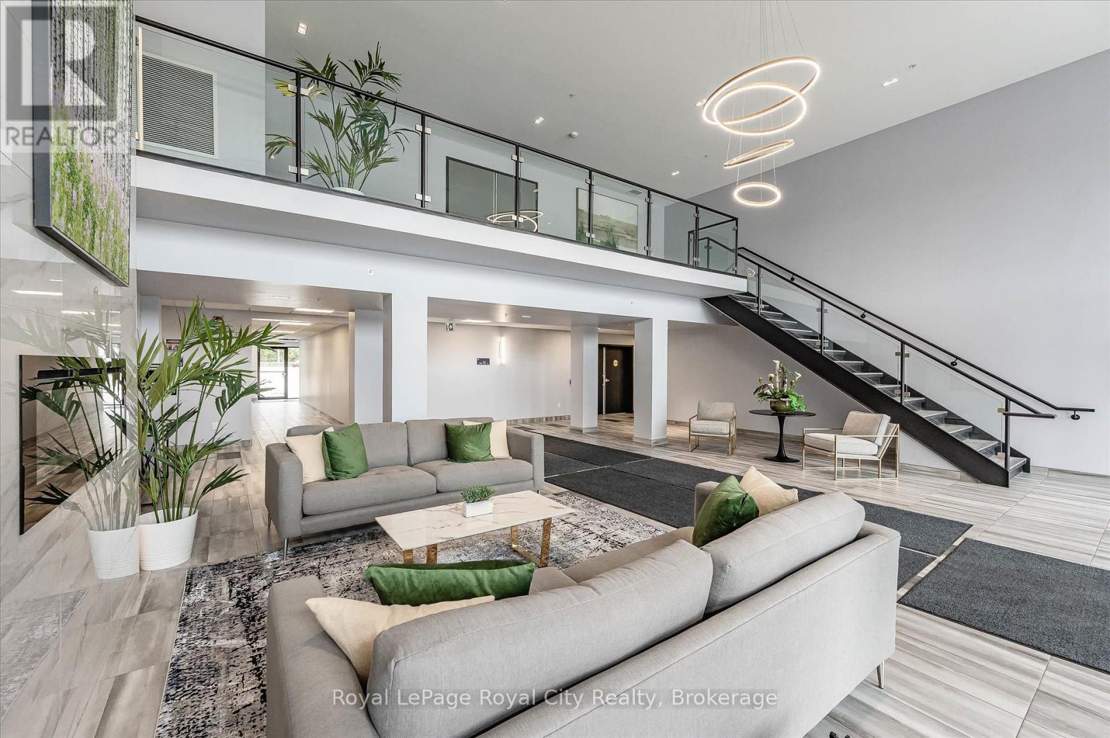 121 - 35 Kingsbury Square, Guelph, Ontario  N1L 0J4 - Photo 5 - X12880750