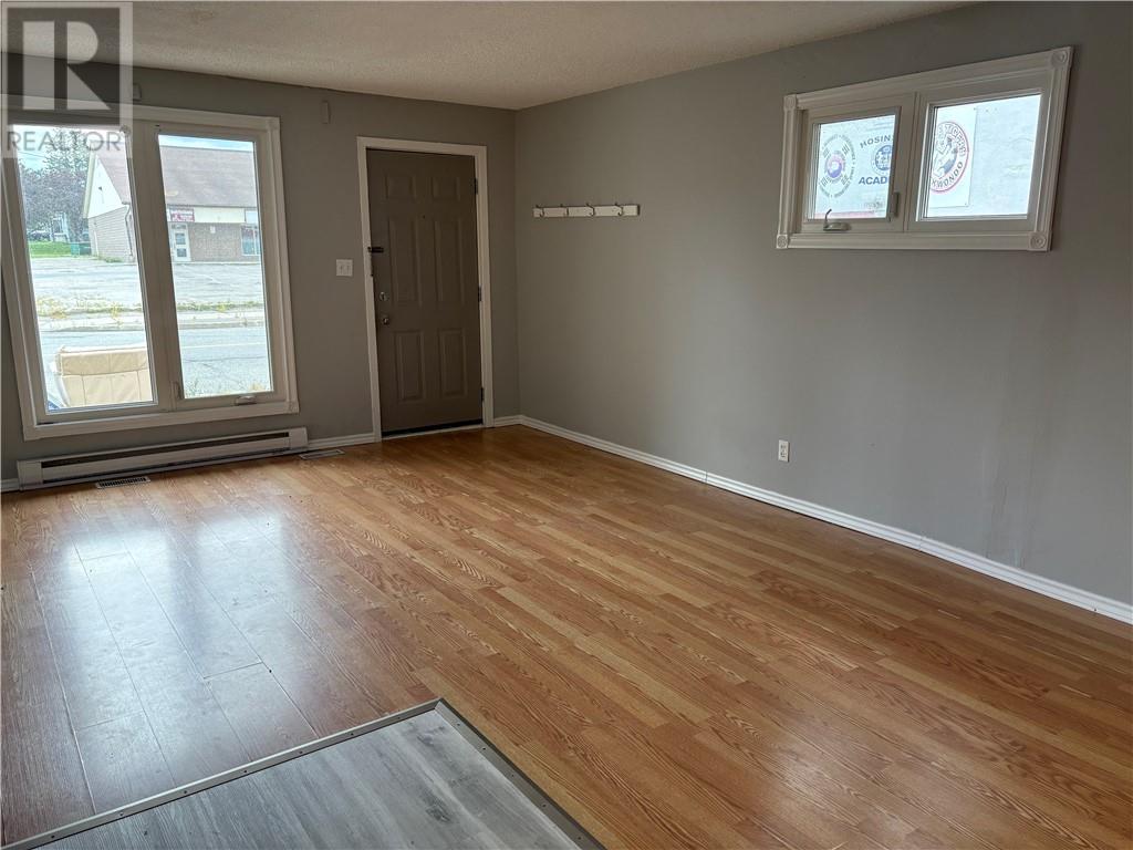 53 Main Street E, Chelmsford, Ontario  P0M 1L0 - Photo 5 - 2126814