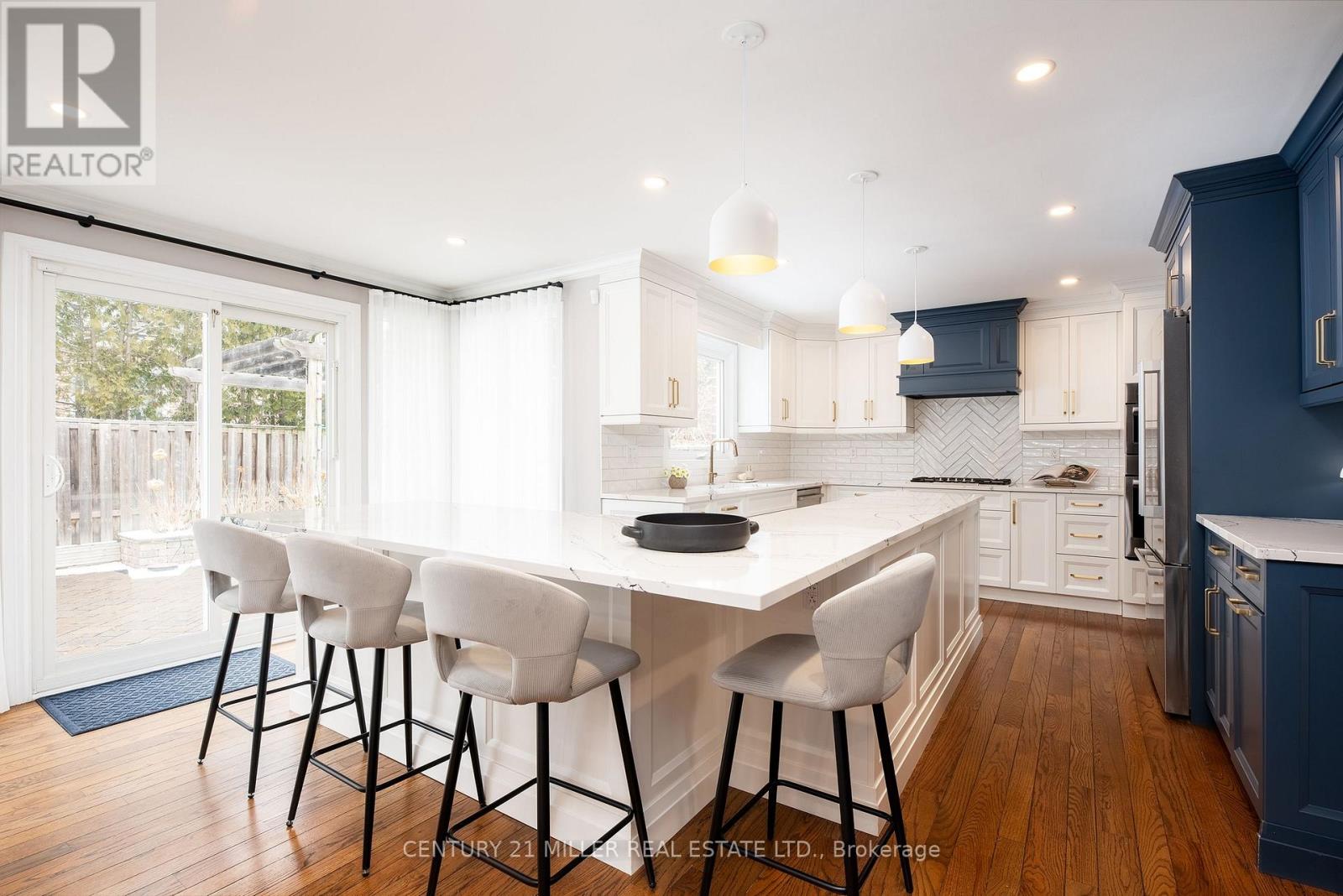 1225 Old Post Drive, Oakville, Ontario  L6M 1A5 - Photo 16 - W12826768