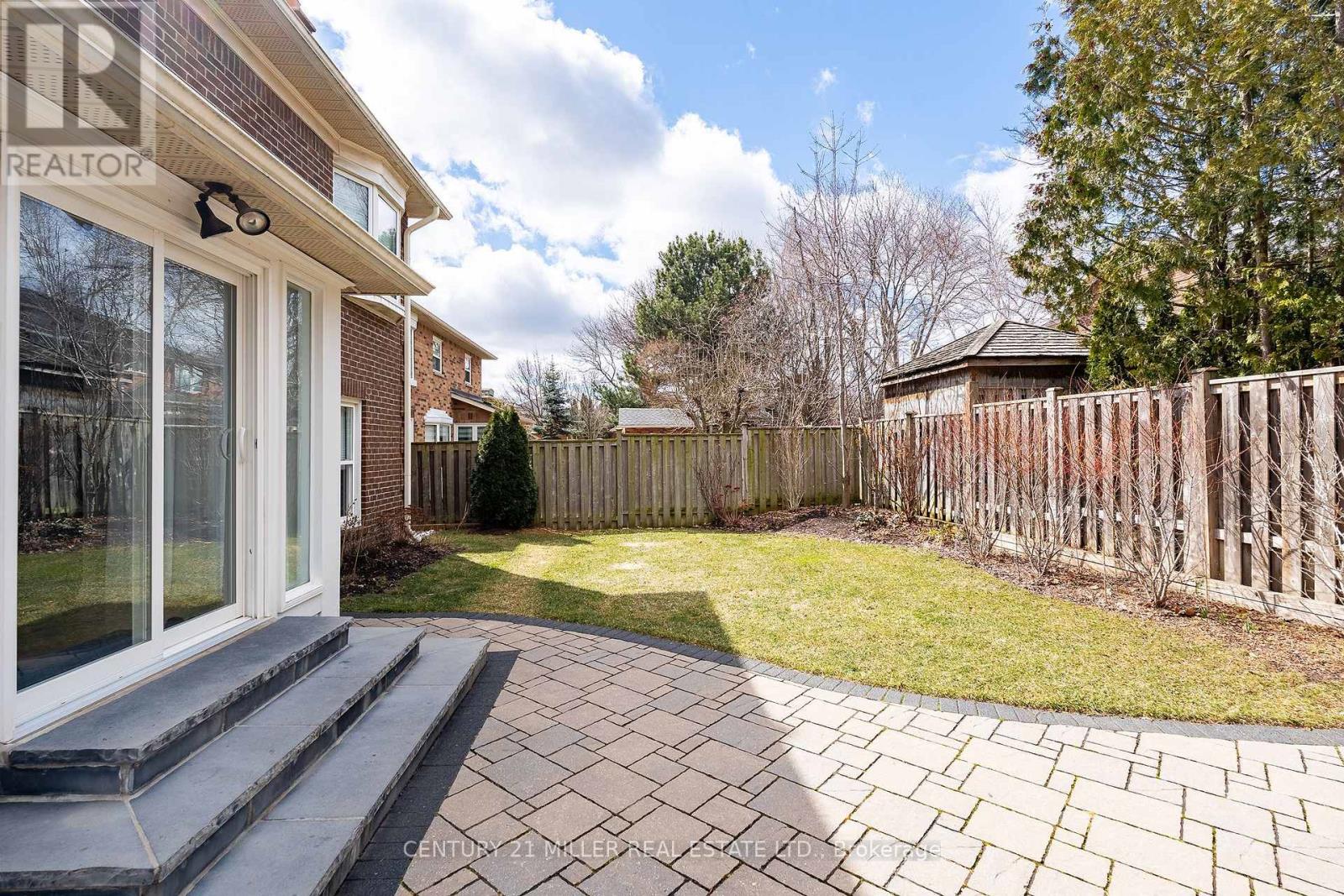 1225 Old Post Drive, Oakville, Ontario  L6M 1A5 - Photo 48 - W12826768