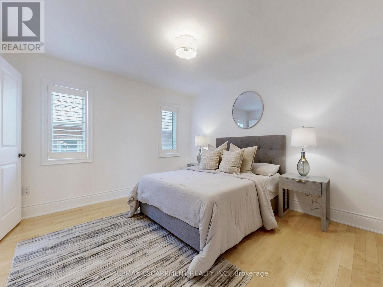 3340 Mistwell Crescent, Oakville, Ontario  L6L 0A3 - Photo 30 - W12872640