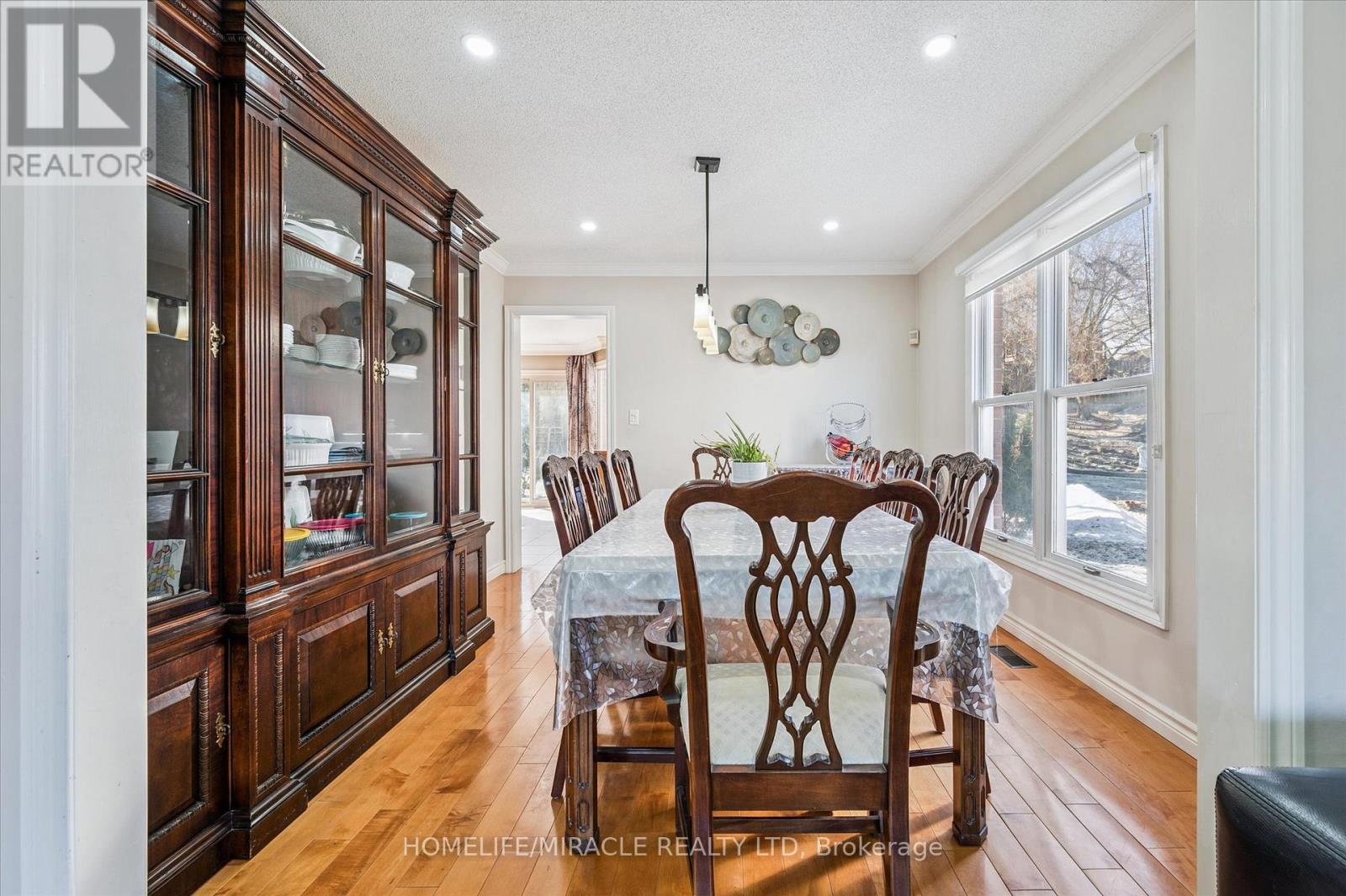 99 Westforest Trail, Kitchener, Ontario  N2N 3B1 - Photo 11 - X12868578