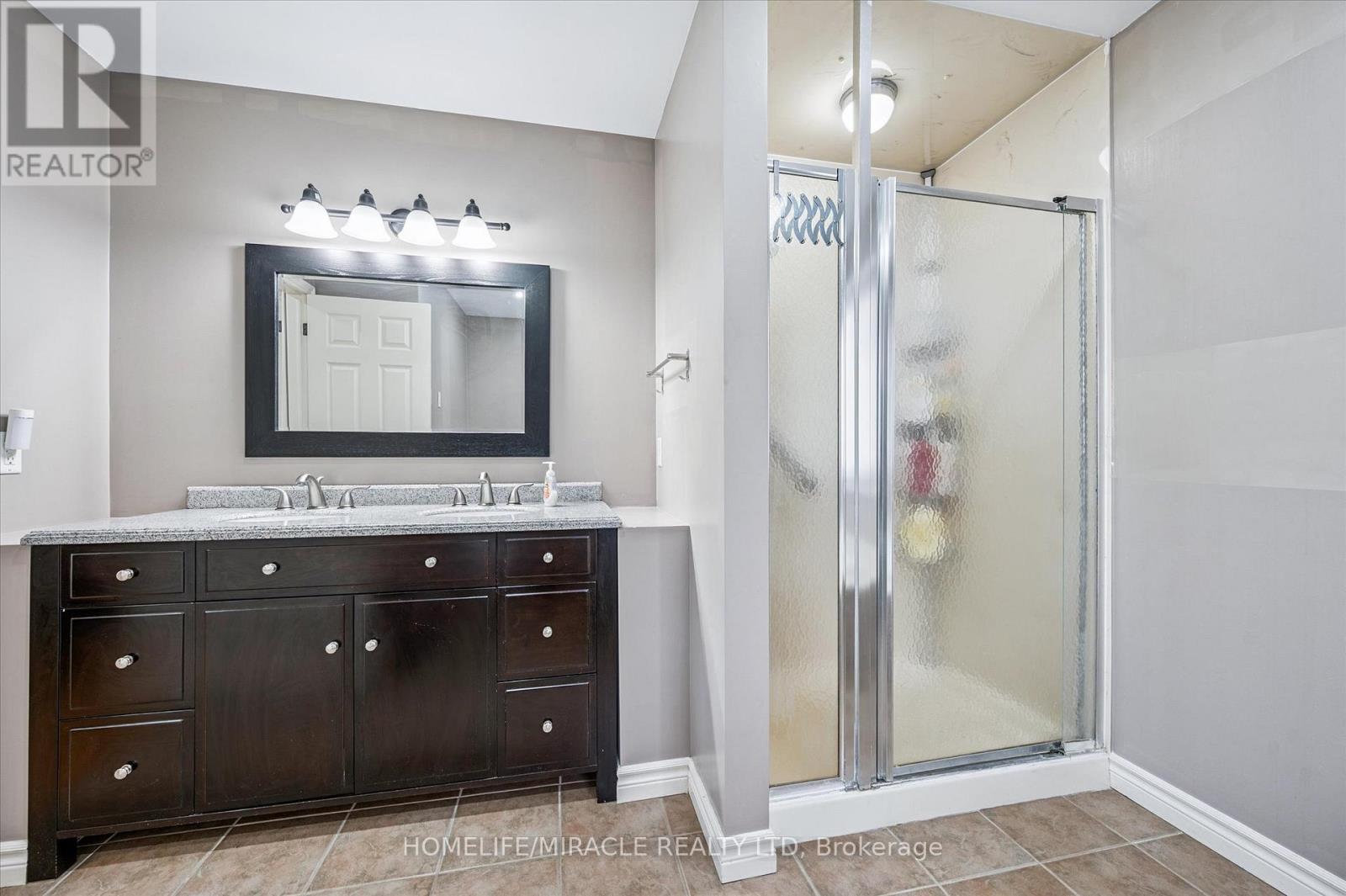 99 Westforest Trail, Kitchener, Ontario  N2N 3B1 - Photo 30 - X12868578