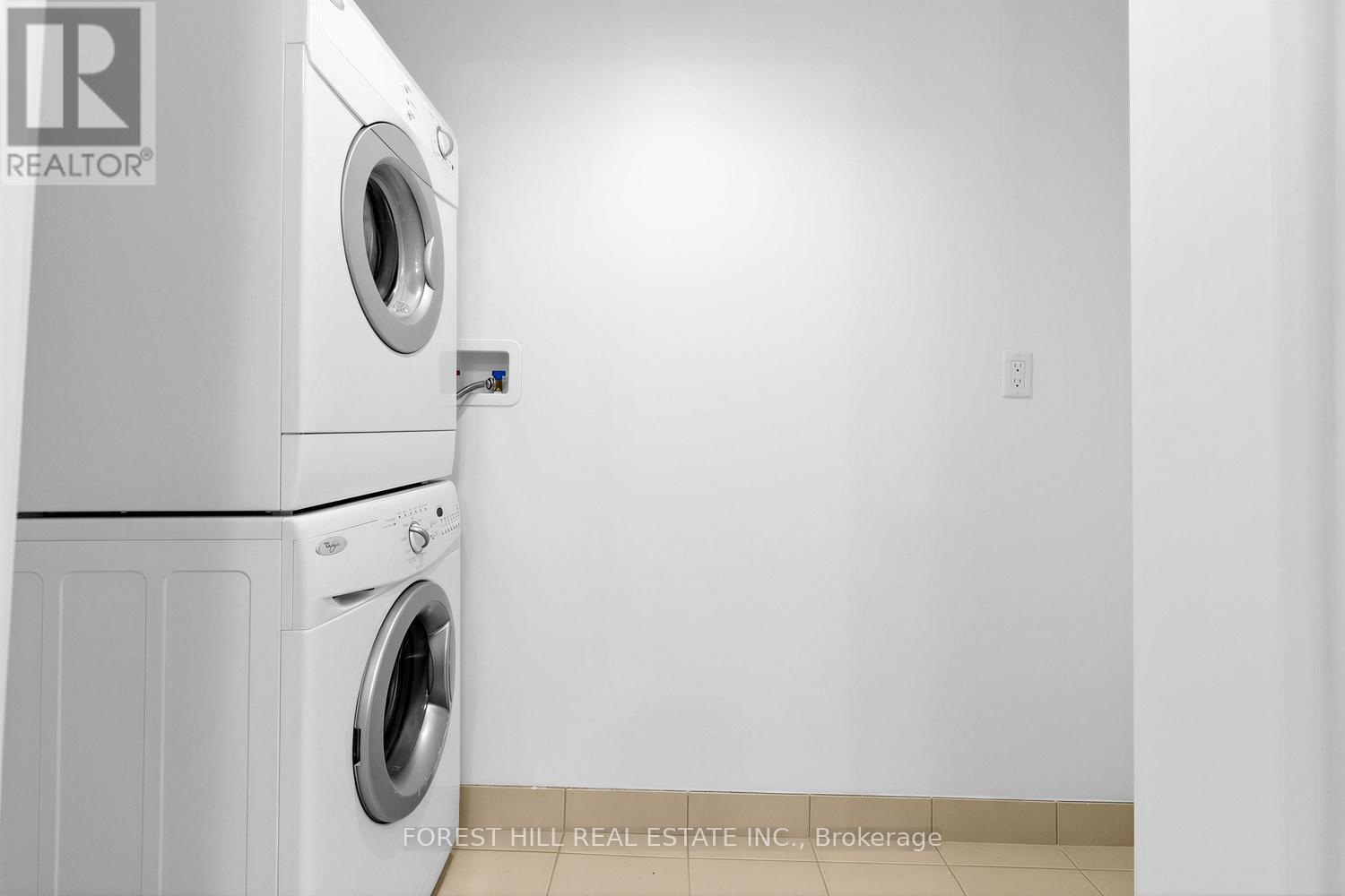 226 - 35 Saranac Boulevard, Toronto (Englemount-Lawrence), Ontario  M6A 2G4 - Photo 19 - C12880760