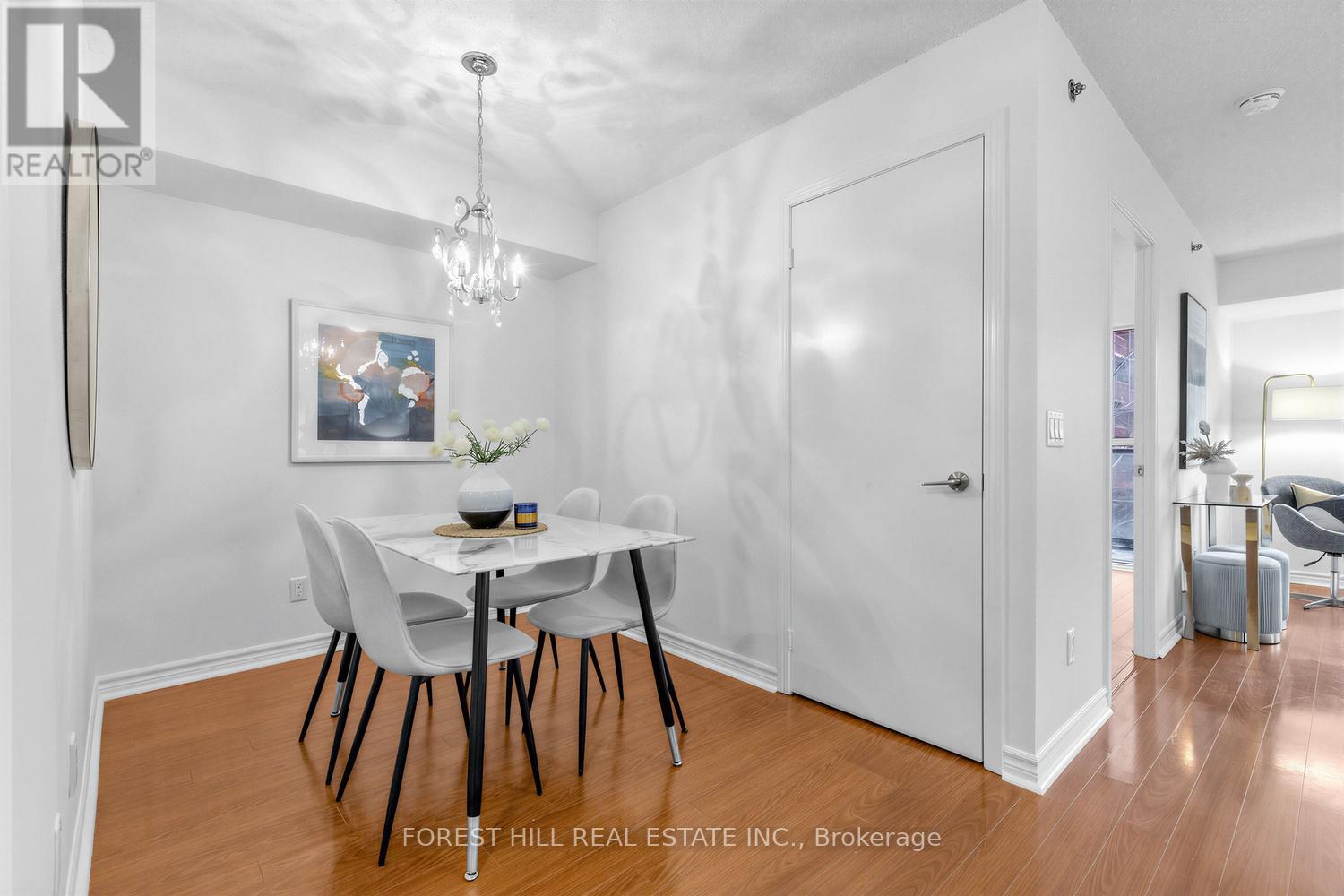 226 - 35 Saranac Boulevard, Toronto (Englemount-Lawrence), Ontario  M6A 2G4 - Photo 6 - C12880760