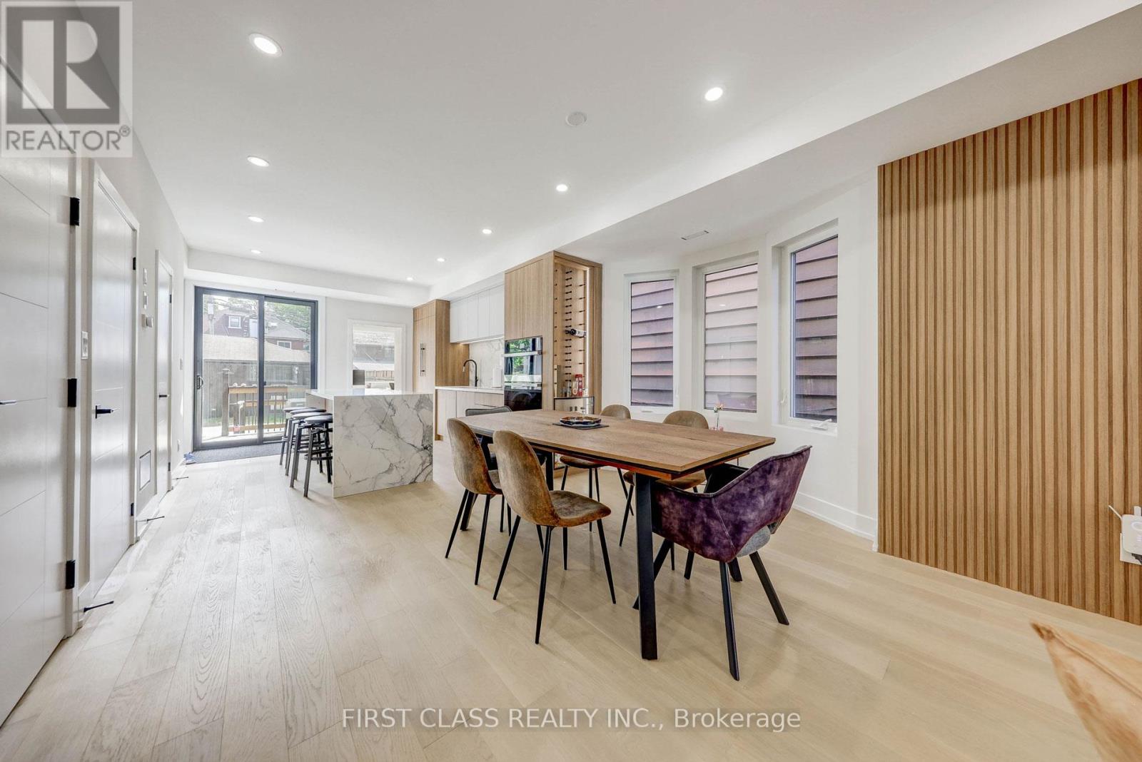 431 Roxton Road, Toronto, Ontario M6G 3R5 - Photo 6 - C12880784