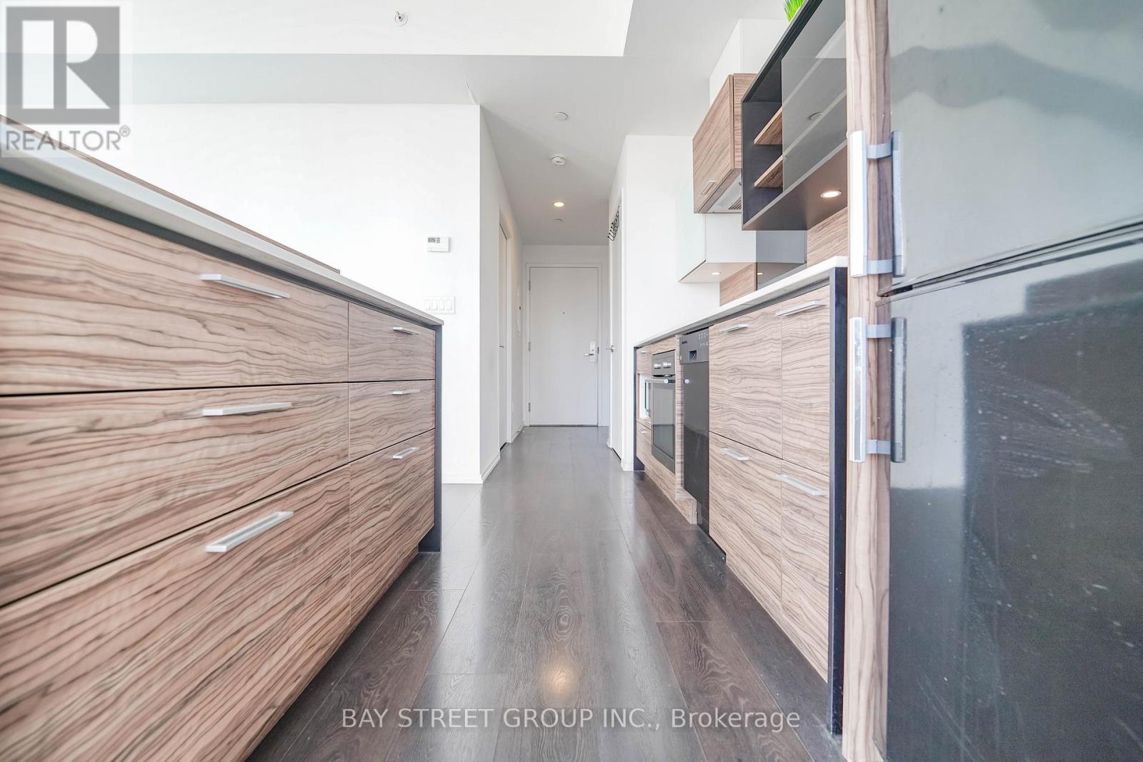 2203 - 75 St Nicholas Street, Toronto (Bay Street Corridor), Ontario  M4Y 0A5 - Photo 22 - C12880786