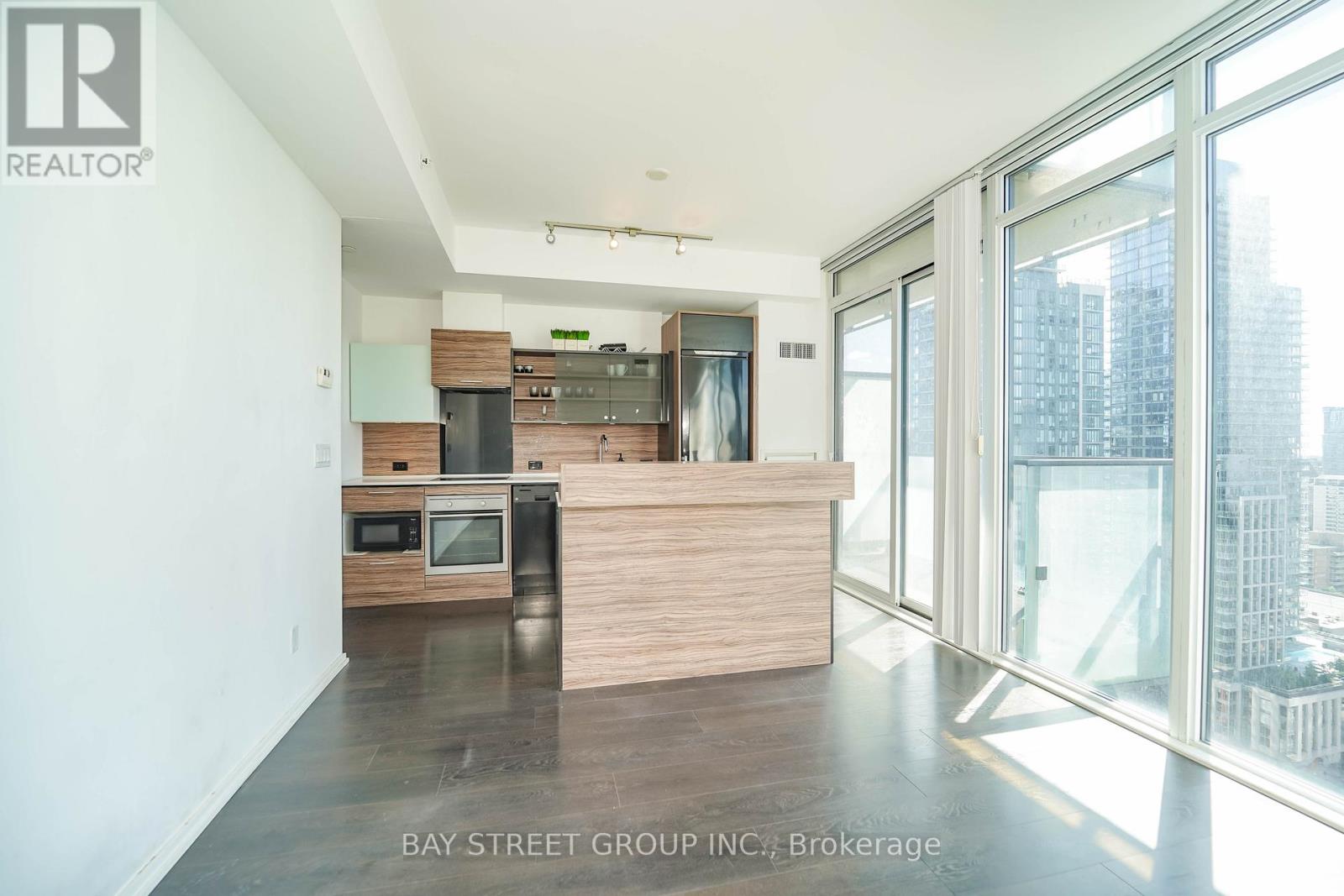 2203 - 75 St Nicholas Street, Toronto (Bay Street Corridor), Ontario  M4Y 0A5 - Photo 31 - C12880786