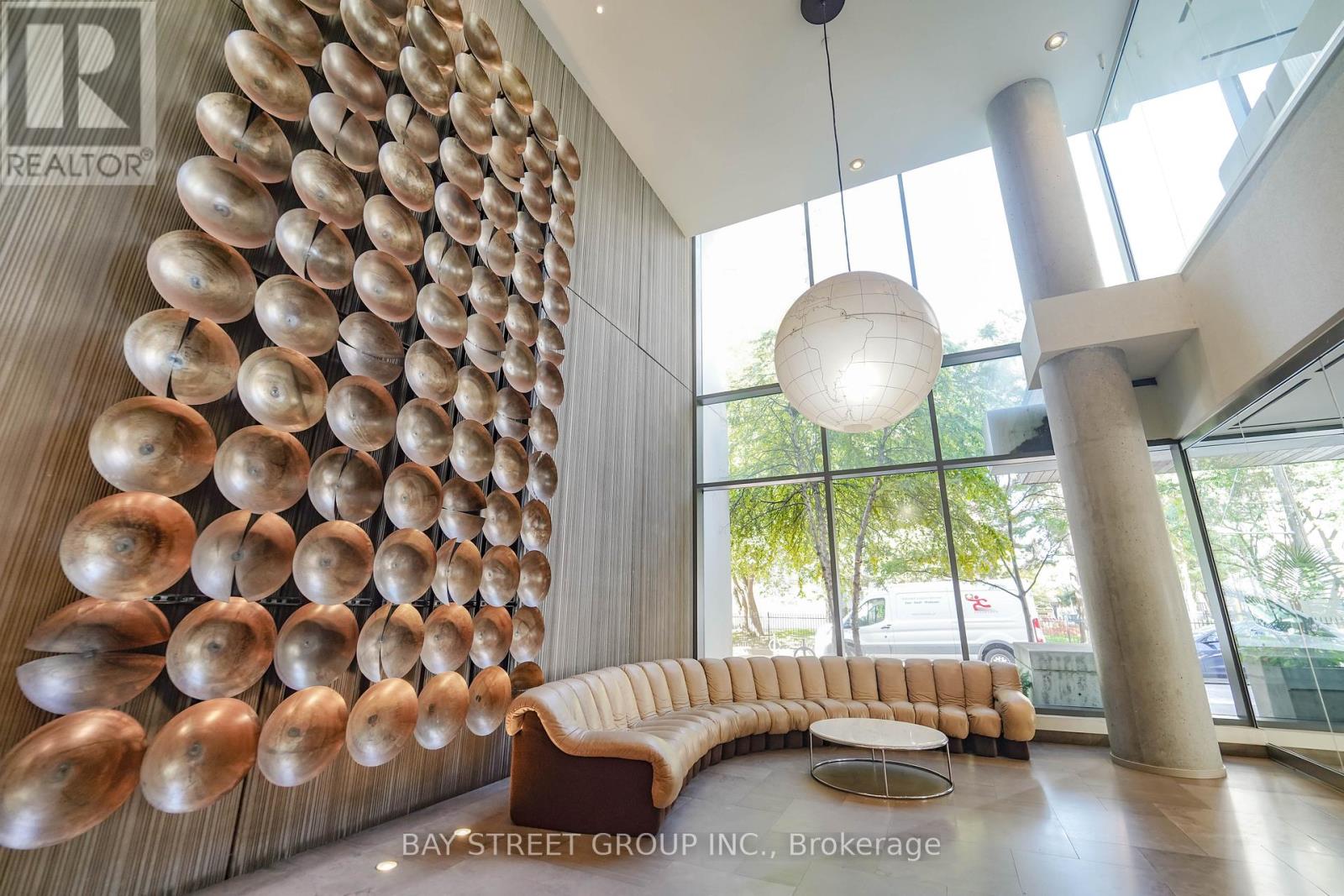 2203 - 75 St Nicholas Street, Toronto (Bay Street Corridor), Ontario  M4Y 0A5 - Photo 7 - C12880786