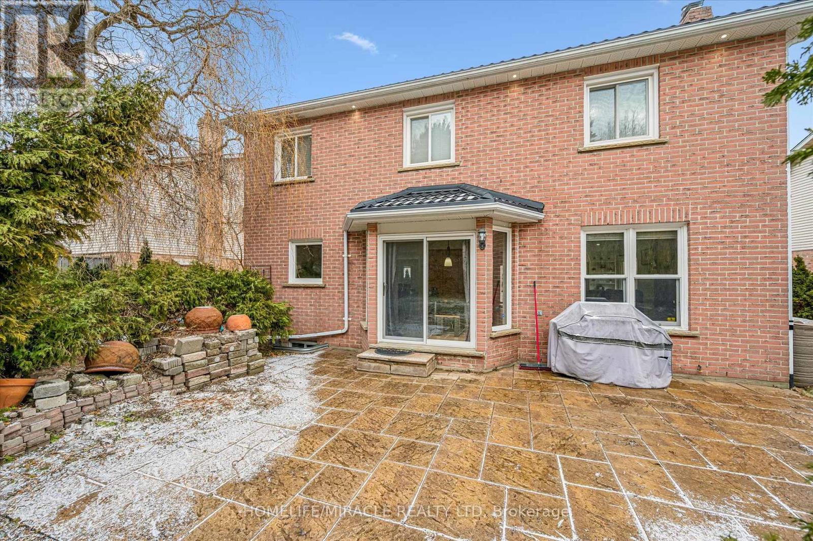 99 Westforest Trail, Kitchener, Ontario  N2N 3B1 - Photo 49 - X12868578