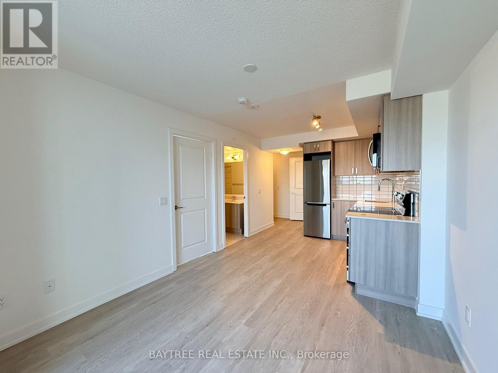 801 - 1010 SANDY BEACH ROAD, Pickering, Ontario