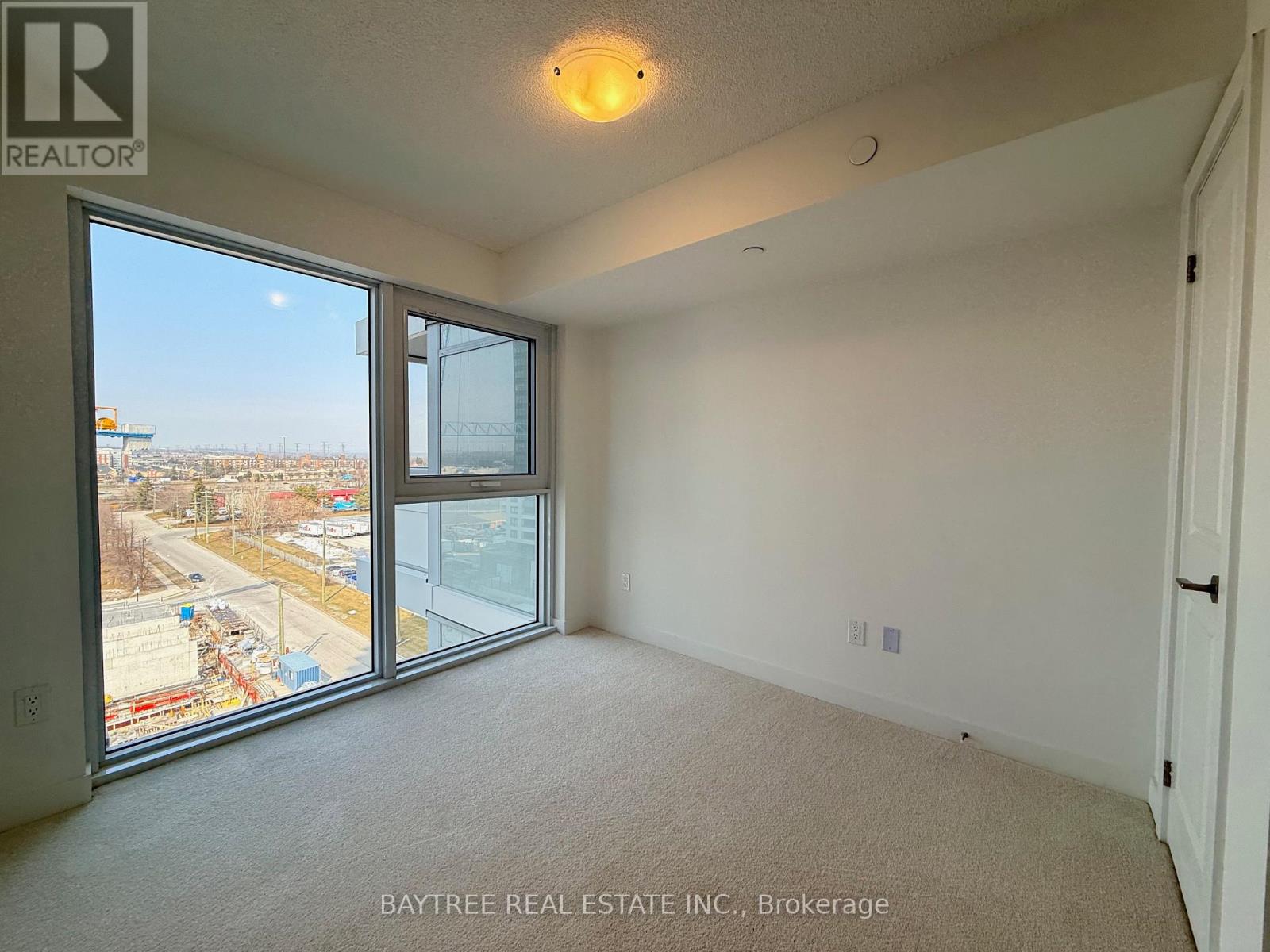 801 - 1010 Sandy Beach Road, Pickering (Bay Ridges), Ontario  L1W 3V9 - Photo 14 - E12880740