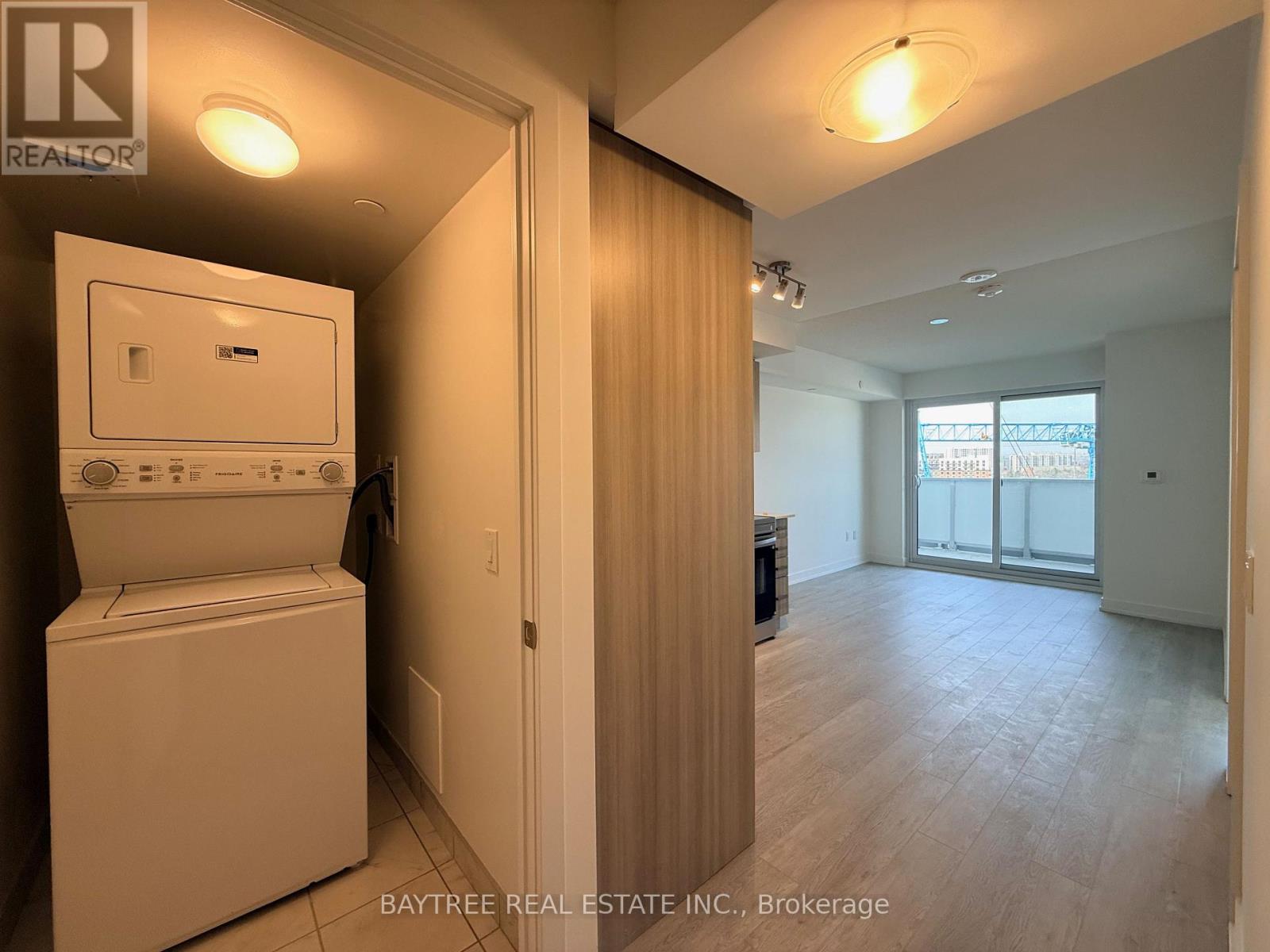 801 - 1010 Sandy Beach Road, Pickering (Bay Ridges), Ontario  L1W 3V9 - Photo 6 - E12880740