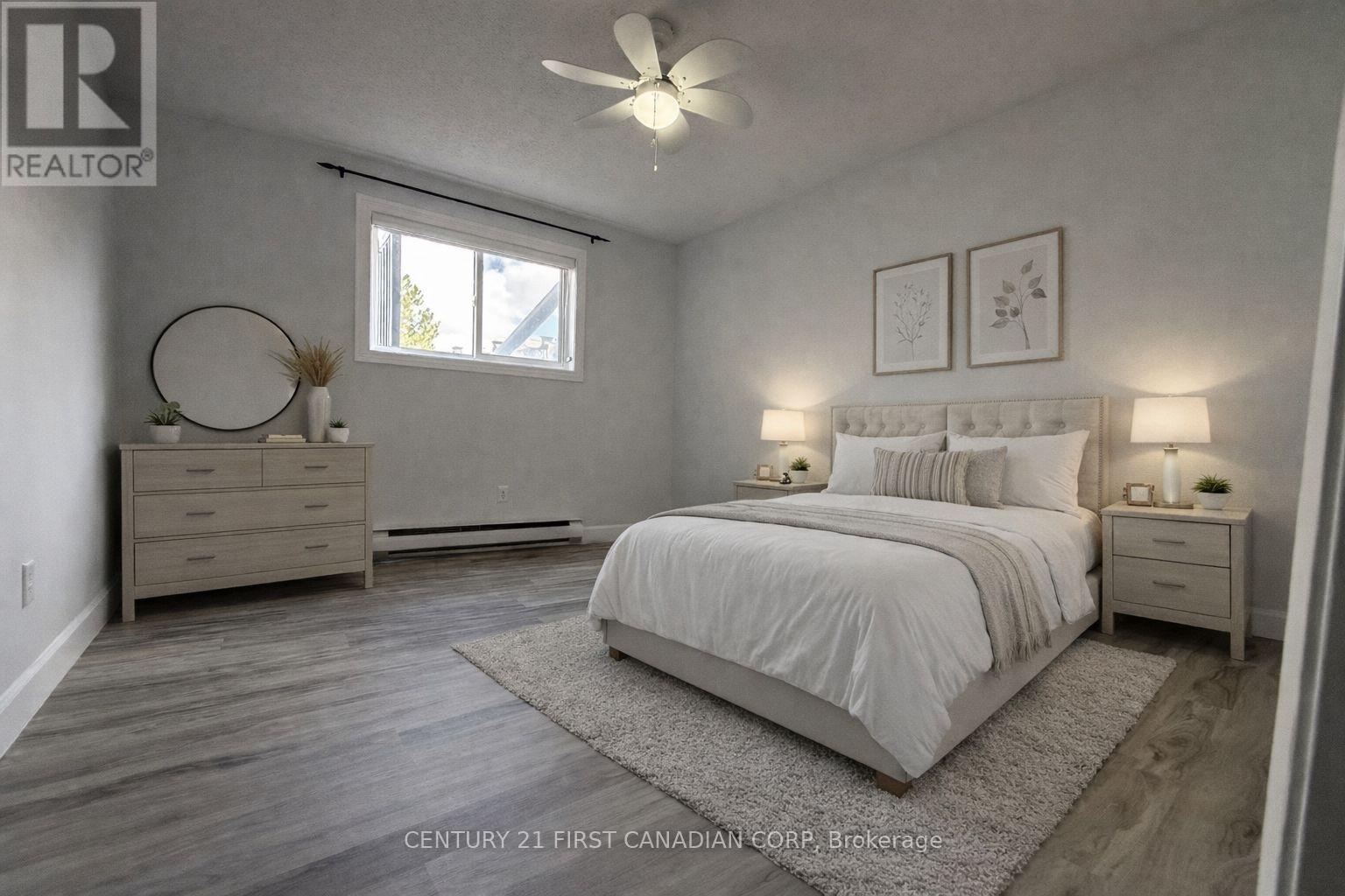 Photo 6 of 27 for 114 - 15 Jacksway Crescent