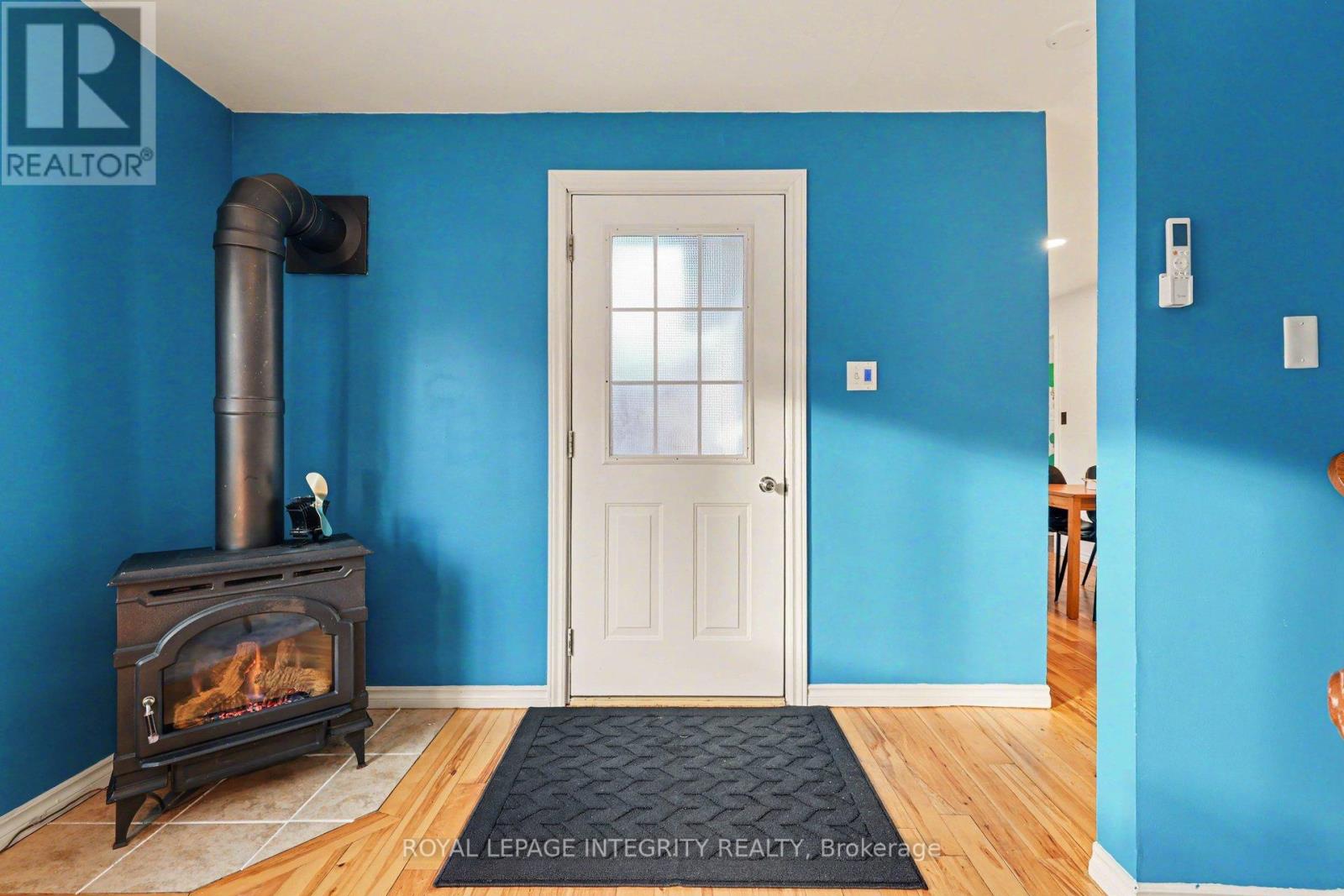 35 Robinson Street, Perth, Ontario  K7H 2E7 - Photo 12 - X12879686