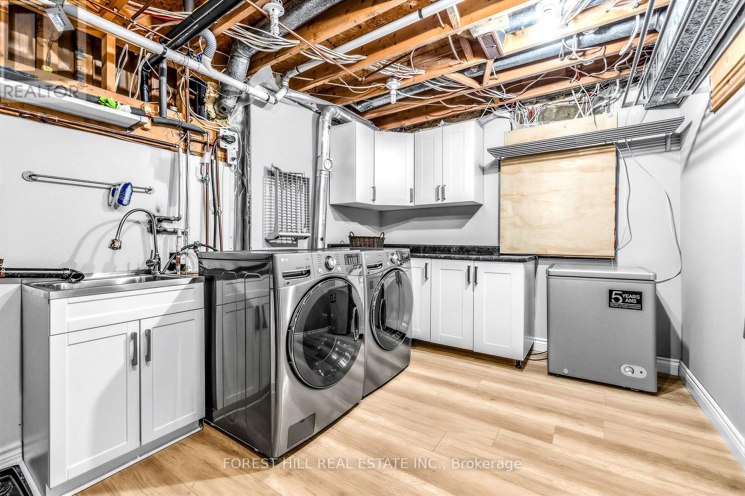 49 Seaton Drive, Aurora, Ontario  L4G 3W9 - Photo 35 - N12880694