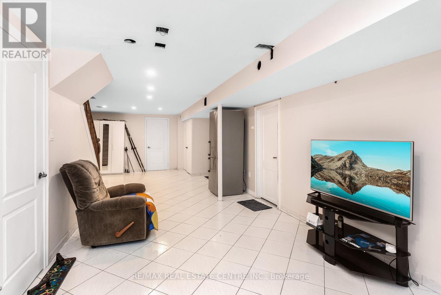 41 Presidential Street, Vaughan, Ontario L4L 5H2 - Photo 32 - N12880702