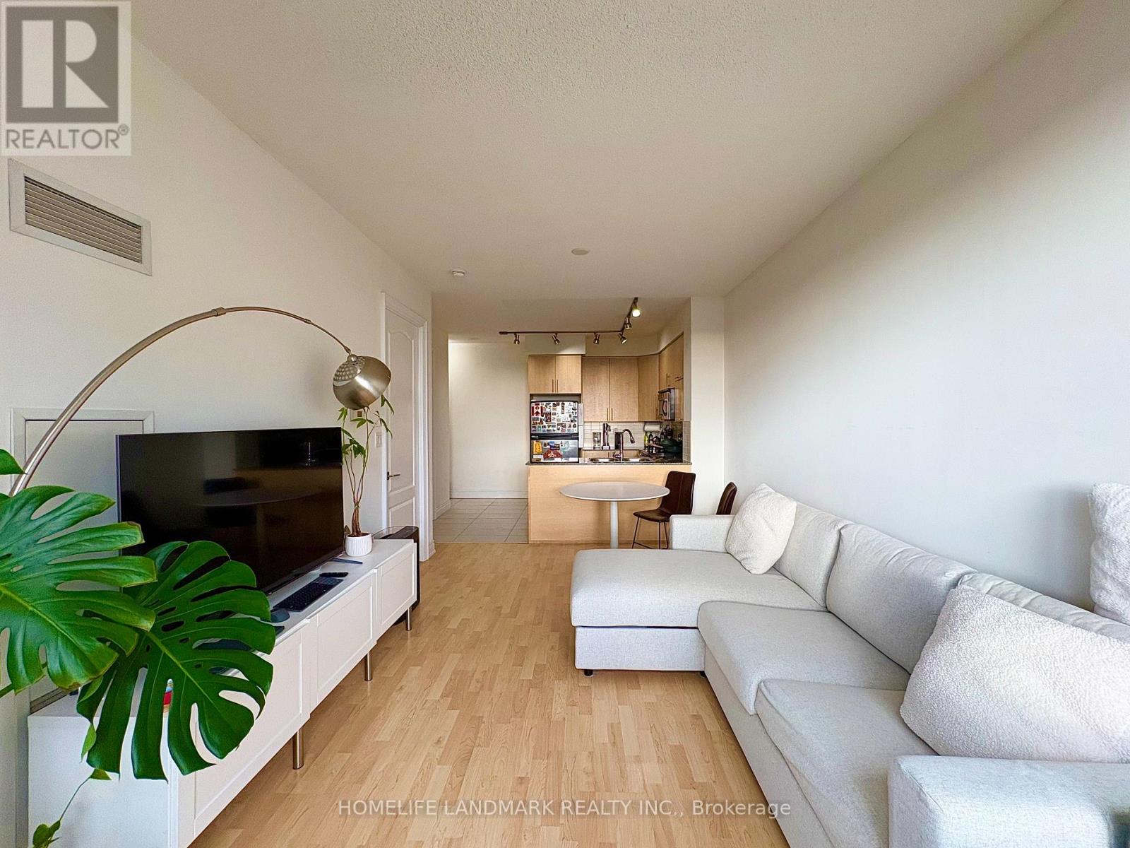 1101 - 60 South Town Centre Boulevard, Markham, Ontario  L6G 0C5 - Photo 7 - N12880776