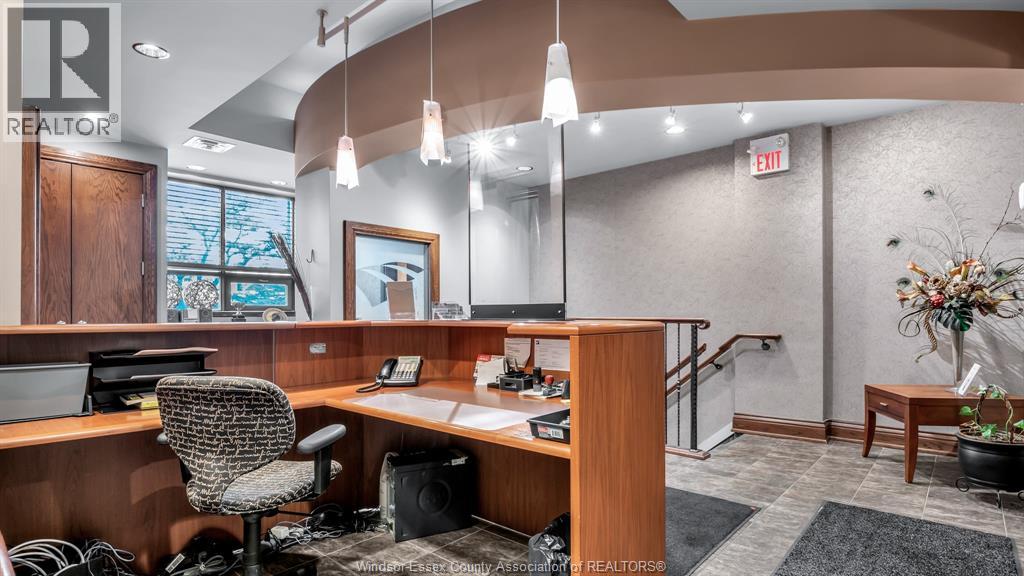 484 Pelissier Street, Windsor, Ontario  N9A 4K9 - Photo 18 - 25029429