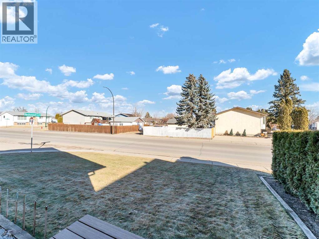 3 Redwood Court Se, Medicine Hat, Alberta  T1B 3Z6 - Photo 43 - A2284639