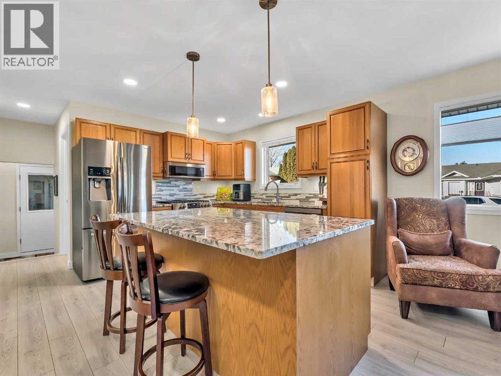 3 Redwood Court Se, Medicine Hat, Alberta  T1B 3Z6 - Photo 16 - A2284639