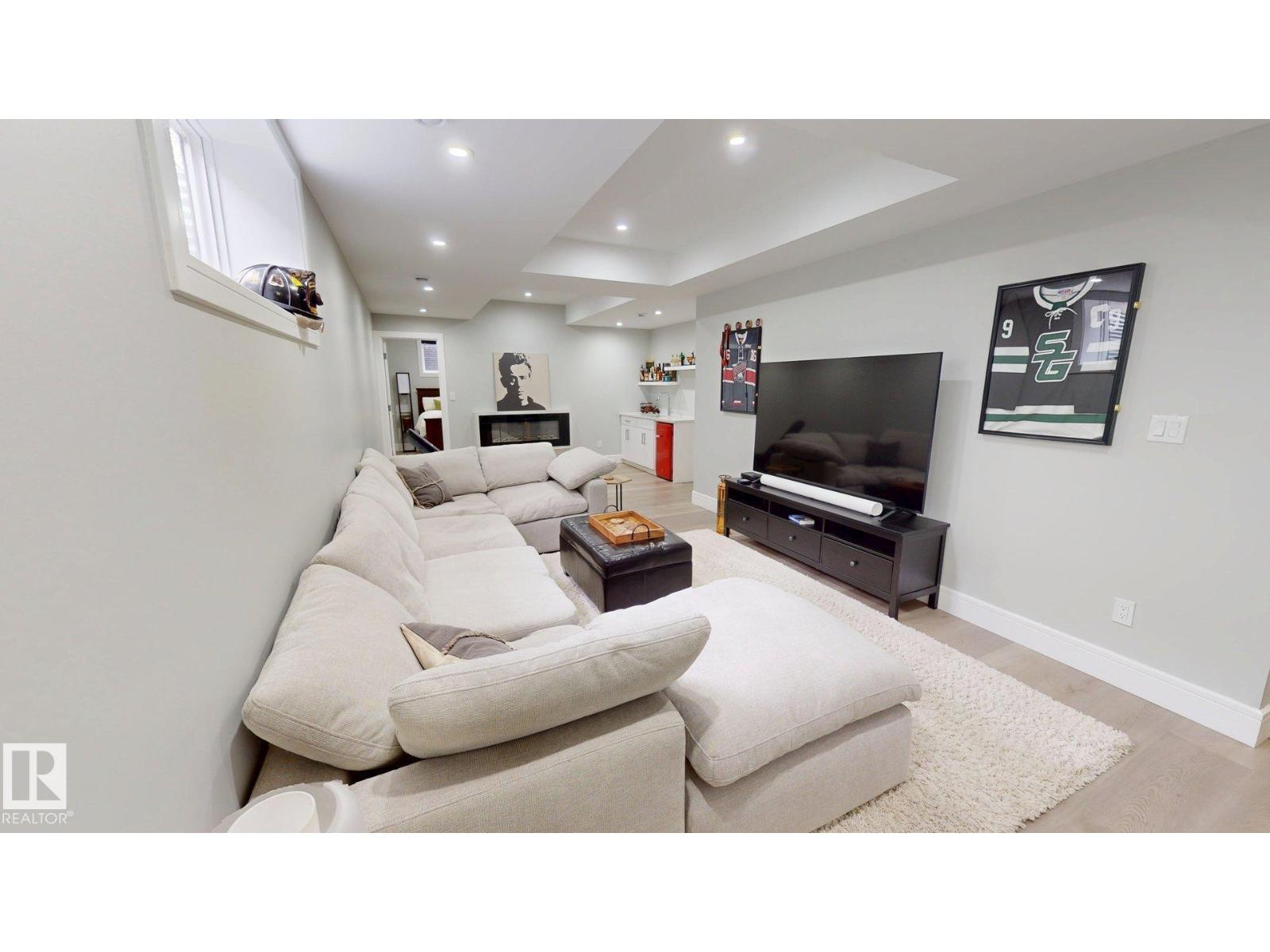 10615 136 St Nw, Edmonton, Alberta  T5N 2G4 - Photo 22 - E4477150