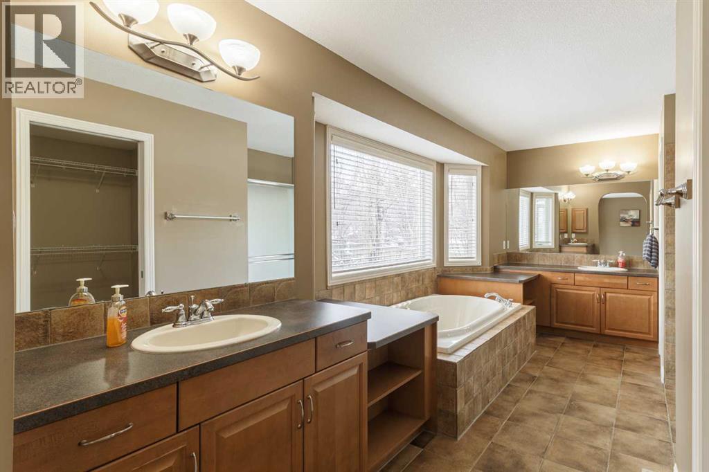 20 Springbluff Lane Sw, Calgary, Alberta  t3h 5r5 - Photo 22 - A2292499