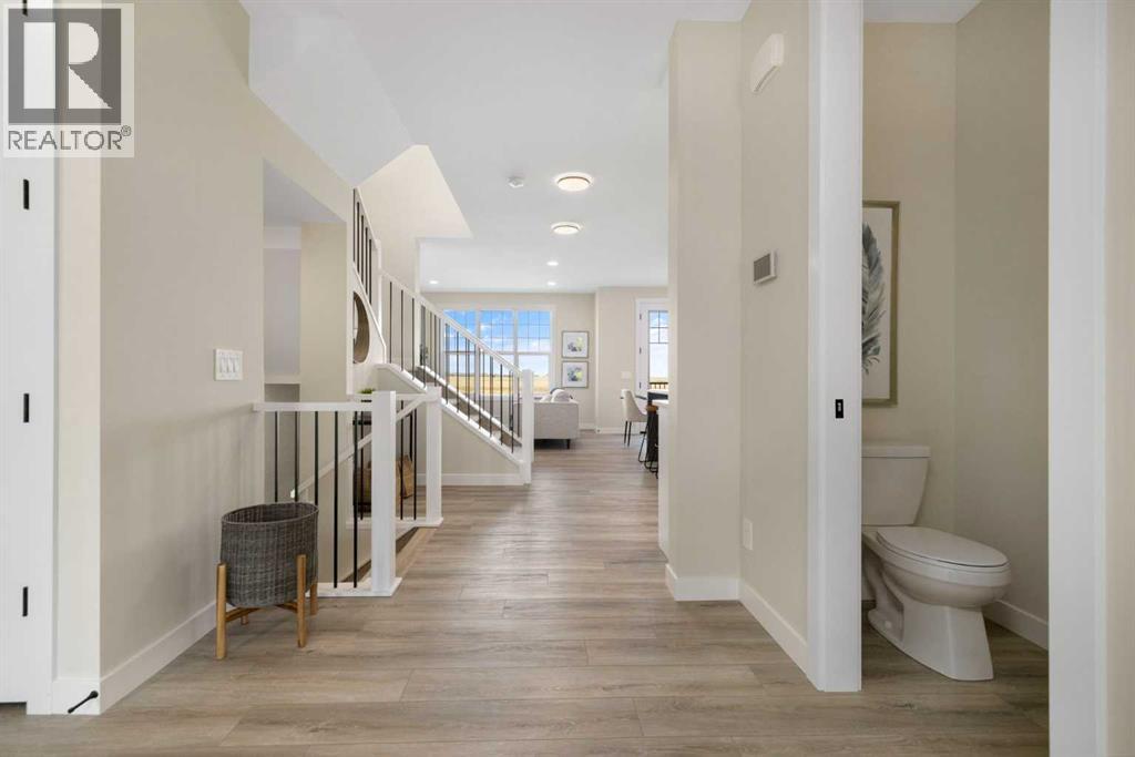 458 Kinniburgh Loop, Chestermere, Alberta  T1X 3C2 - Photo 4 - A2293021