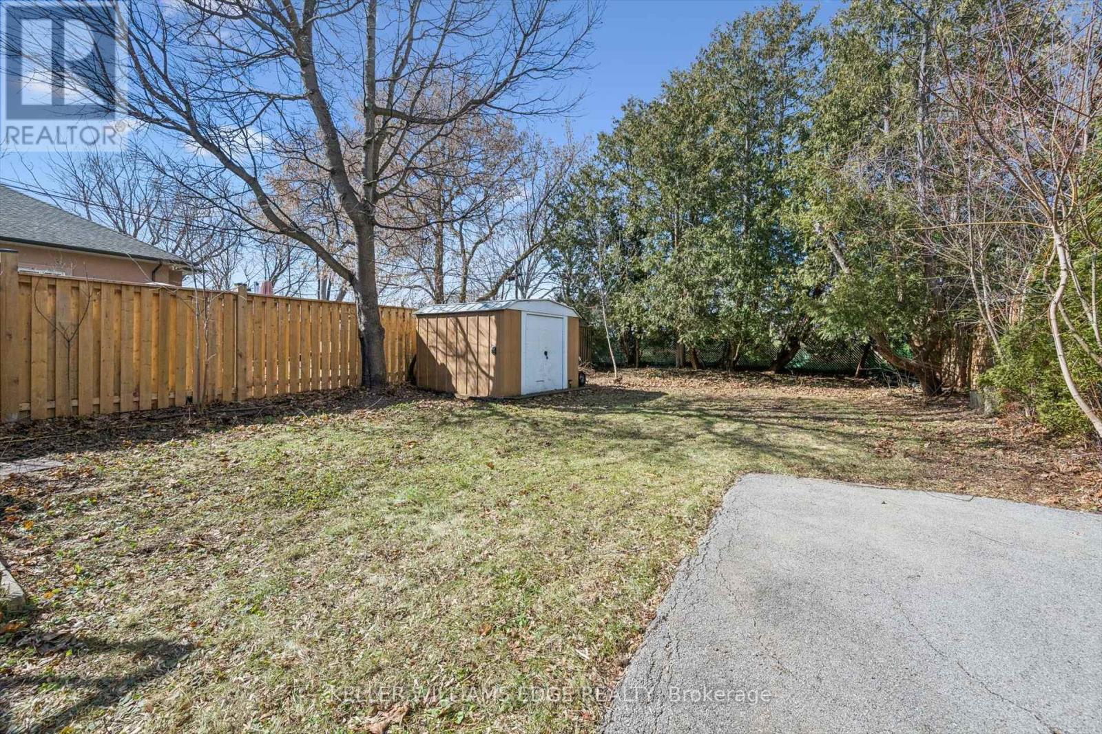 139 Stewart Street, Oakville (Co Central), Ontario  L6K 1X8 - Photo 28 - W12880756