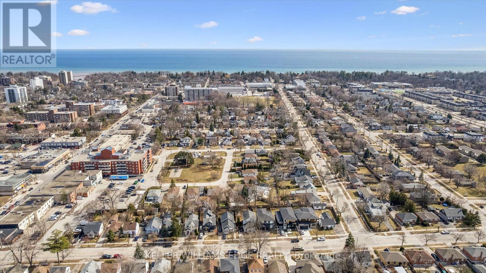 139 Stewart Street, Oakville (Co Central), Ontario  L6K 1X8 - Photo 3 - W12880756