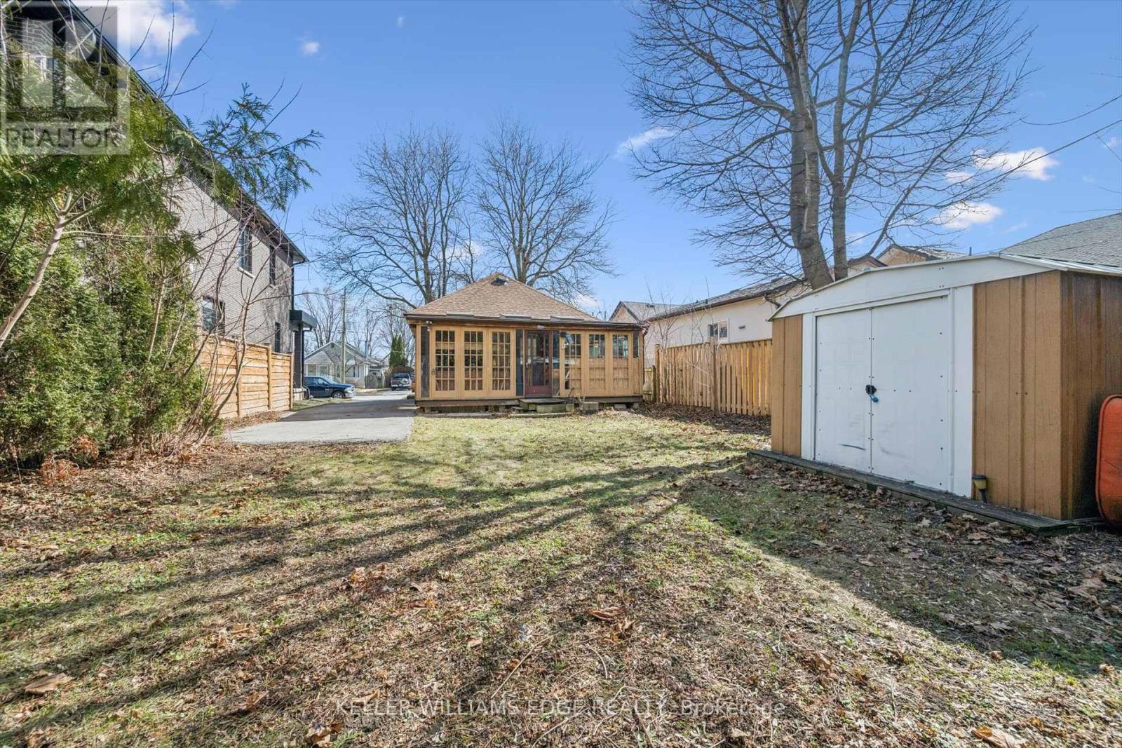 139 Stewart Street, Oakville (Co Central), Ontario  L6K 1X8 - Photo 30 - W12880756