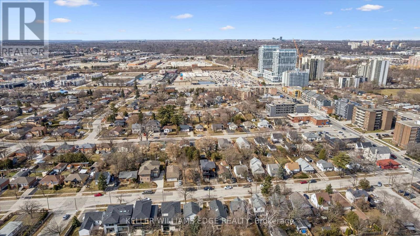 139 Stewart Street, Oakville (Co Central), Ontario  L6K 1X8 - Photo 5 - W12880756