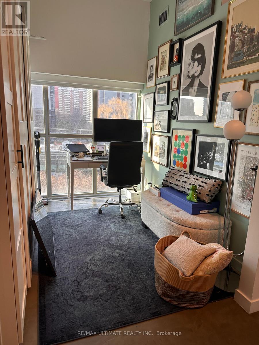 301 - 2 Fieldway Road, Toronto (Islington-City Centre West), Ontario  M8Z 0B9 - Photo 6 - W12880762