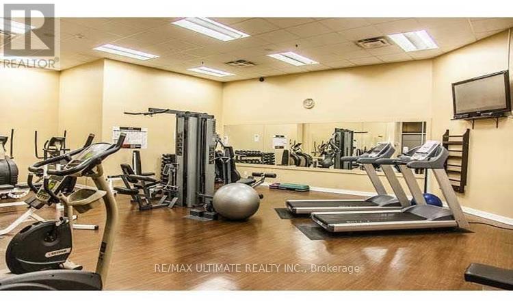 301 - 2 Fieldway Road, Toronto (Islington-City Centre West), Ontario  M8Z 0B9 - Photo 9 - W12880762