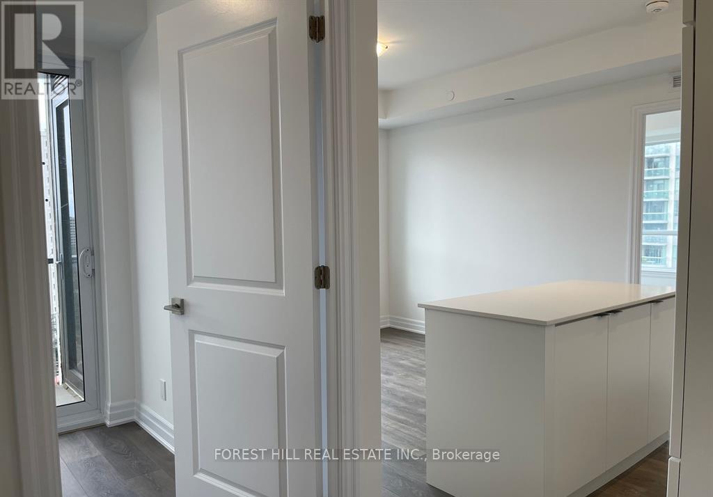 804 - 30 Elm Drive, Mississauga (Fairview), Ontario  L5B 0N6 - Photo 6 - W12880764