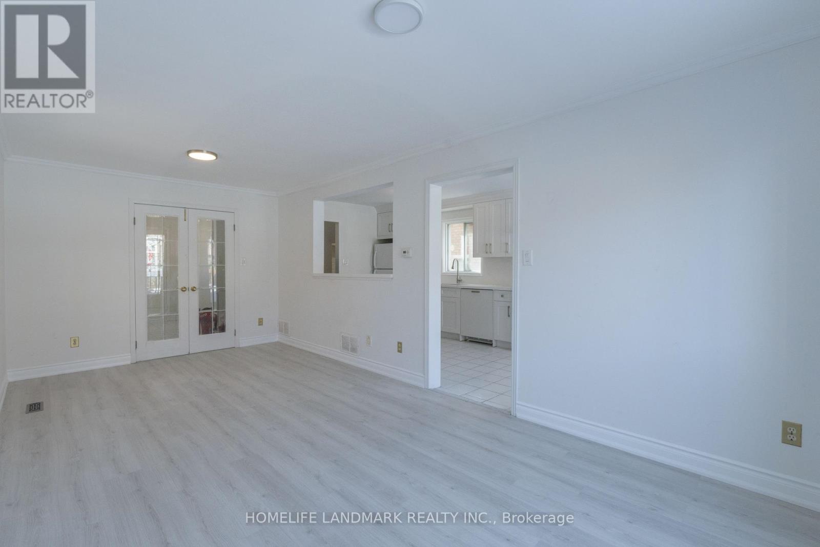 2453 Strathmore Crescent, Mississauga (Central Erin Mills), Ontario  L5M 5K9 - Photo 11 - W12880766